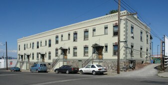 Patrician Apartments in Spokane, WA - Building Photo