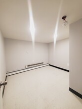 168 Woodlawn Ave in Jersey City, NJ - Foto de edificio - Building Photo