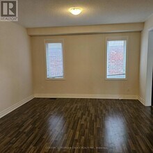 488 Greenwood Dr in Angus, ON - Building Photo - Building Photo