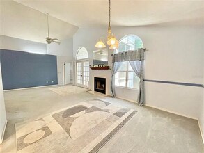 12227 NW 8th Pl in Newberry, FL - Building Photo - Building Photo