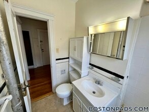 131 Washington St in Boston, MA - Foto de edificio - Building Photo