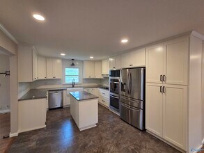 907 Fagan Springs Dr SE in Huntsville, AL - Building Photo - Building Photo