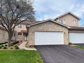 7714 Northfield Ln in Tinley Park, IL - Building Photo