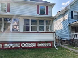 95 Morton St, Unit 95 Morton St in Rochester, NY - Building Photo