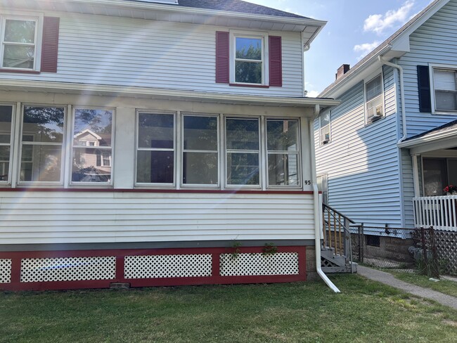 95 Morton St, Unit 95 Morton St