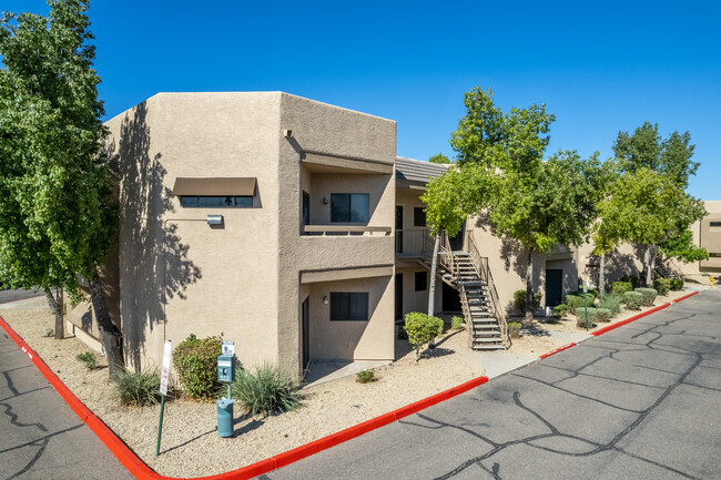 Chandler Parc in Chandler, AZ - Building Photo - Primary Photo