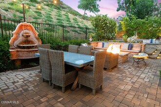 2942 Eagles Claw Ave in Thousand Oaks, CA - Building Photo - Building Photo