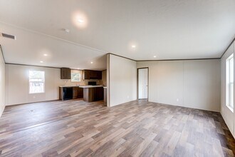 5055 County Rd 3540 in Cleveland, TX - Building Photo - Building Photo