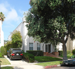 159 N Clark Dr in Beverly Hills, CA - Building Photo - Building Photo