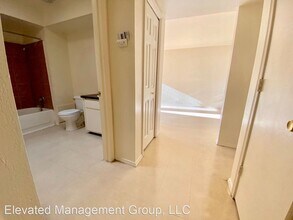 1209 Dickerson Dr SE in Albuquerque, NM - Building Photo - Building Photo