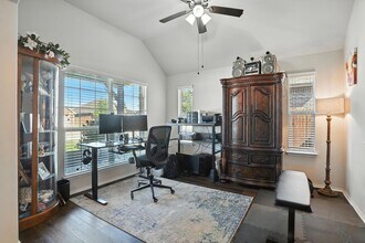 944 Cloudlock Dr in Saginaw, TX - Building Photo - Building Photo