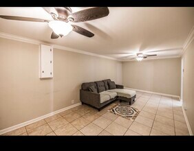 907 N Graycroft Ave in Nashville, TN - Building Photo - Building Photo