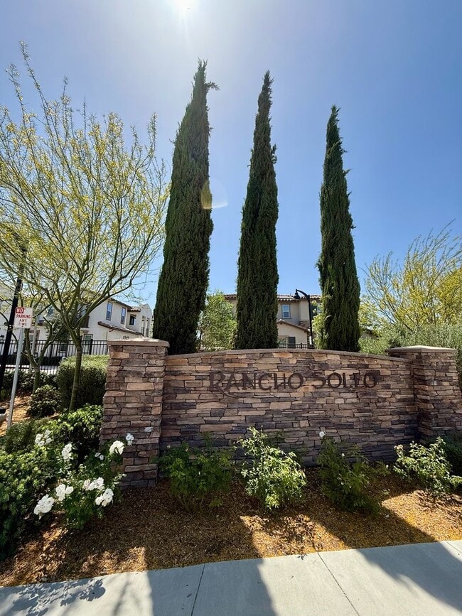 45429 Calle Cirros in Temecula, CA - Building Photo - Building Photo