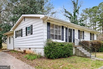2793 Starr Rd in Morrow, GA - Building Photo - Building Photo