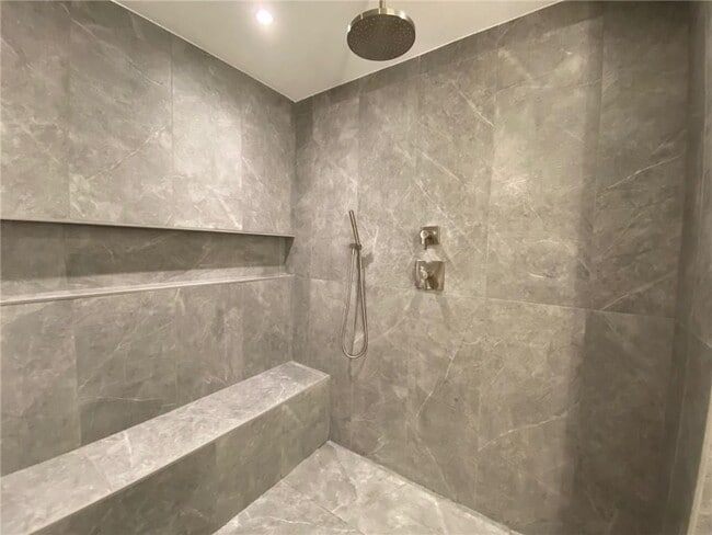 5810 Brookgreen Rd NE in Atlanta, GA - Building Photo - Building Photo