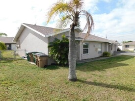 508 SE 7th St in Cape Coral, FL - Building Photo