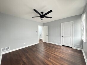 3465 McShane Way in Dundalk, MD - Building Photo - Building Photo