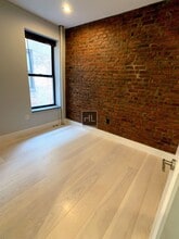 Stanton Street in New York, NY - Building Photo - Building Photo