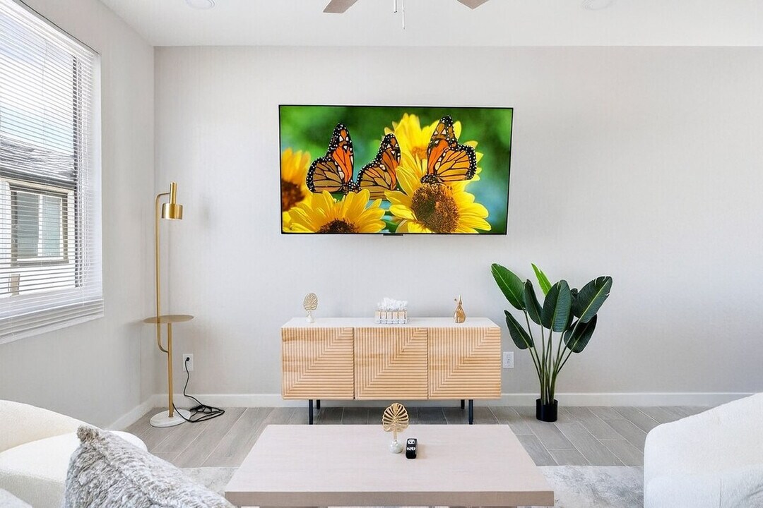 6612 W Paradise Ln in Glendale, AZ - Building Photo