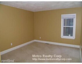 25 Winthrop Rd in Brookline, MA - Foto de edificio - Building Photo