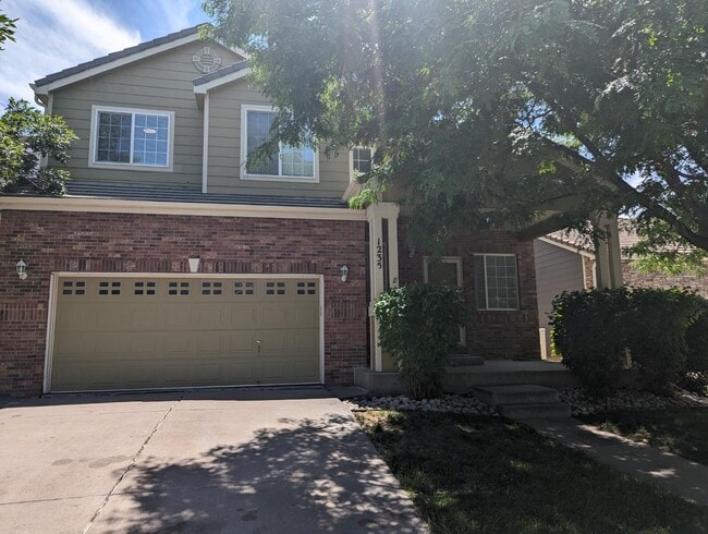 property at 1235 S Flatrock Cir