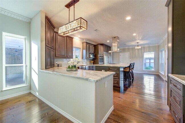 1030 Crossroads Dr in Houston, TX - Building Photo - Building Photo