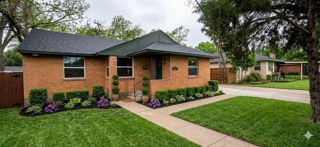 property at 2814 Housley Dr