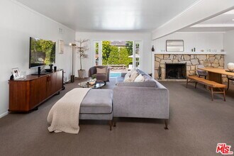 4247 Sespe Ave in Los Angeles, CA - Building Photo - Building Photo