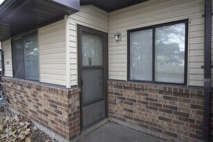 1308 E 29th St, Unit 1308 in Des Moines, IA - Building Photo