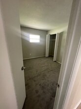 718 65th Ave E in Bradenton, FL - Building Photo - Building Photo