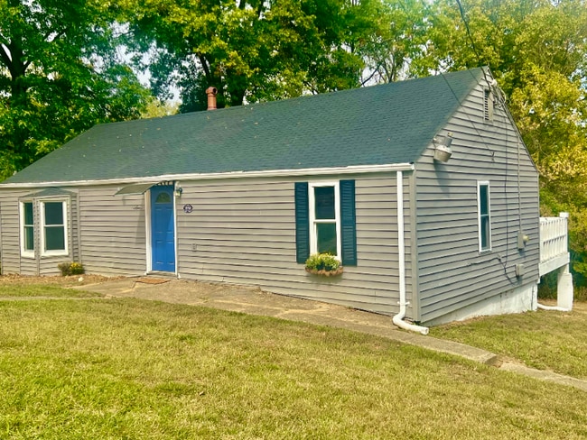 5950 Jessup Rd in Cincinnati, OH - Building Photo - Building Photo