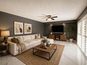 6414 64th Way in West Palm Beach, FL - Foto de edificio - Building Photo