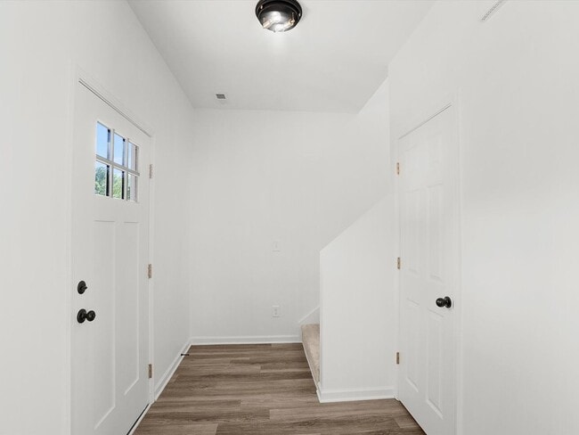 213 9th Ave SE in Hickory, NC - Building Photo - Building Photo
