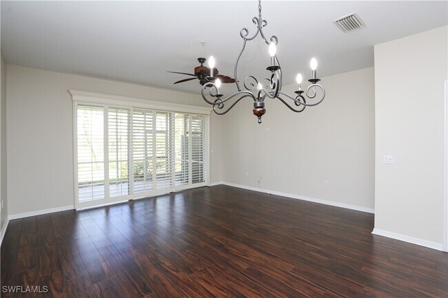 property at 796 Hampton Cir