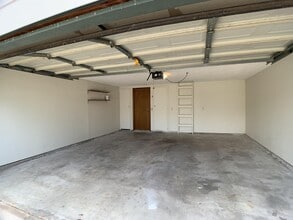 2135 Goodrich Dr in Moore, OK - Building Photo - Building Photo