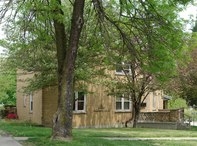 1238 Highway Ave in Covington, KY - Foto de edificio - Building Photo