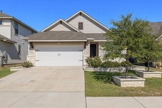 113 Lyrebird Ln in Hutto, TX - Building Photo - Building Photo