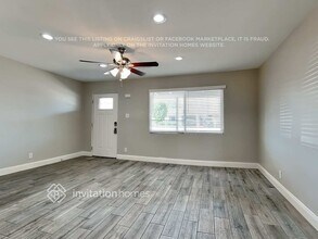 7801 E Loma Land Dr in Scottsdale, AZ - Foto de edificio - Building Photo