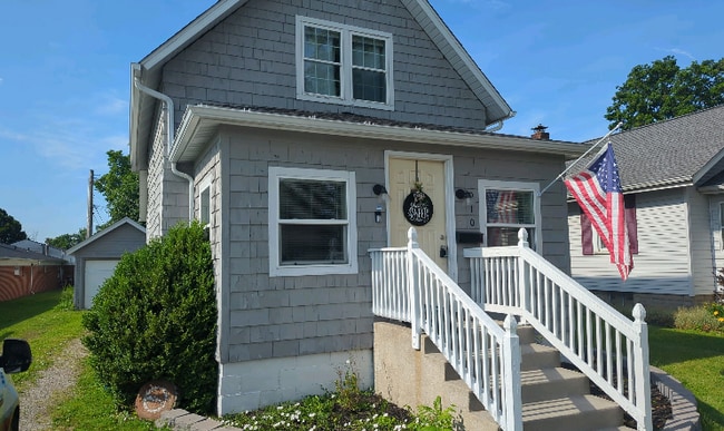 property at 910 E High St