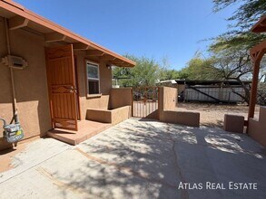 1932 S Campbell Ave in Tucson, AZ - Building Photo - Building Photo