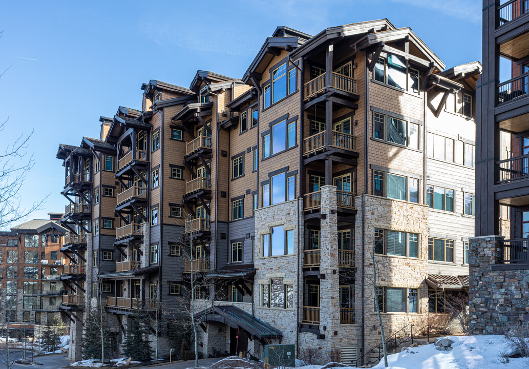 Silver Strike Lodge in Park City, UT - Building Photo