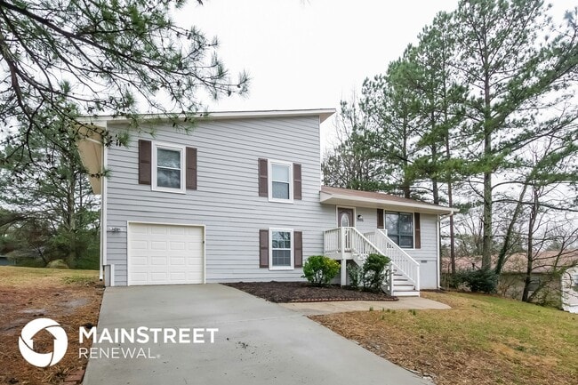 3986 Majestic Dr SW in Atlanta, GA - Building Photo - Building Photo