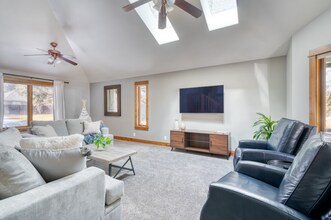 61497 Orion Dr in Bend, OR - Building Photo - Building Photo