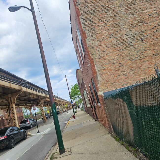 2715 W Lake St in Chicago, IL - Building Photo - Building Photo