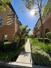 2682 Escala Cir in San Diego, CA - Building Photo - Building Photo
