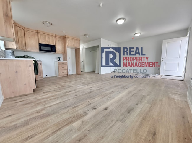 5405 Park Lawn Dr in Chubbuck, ID - Building Photo - Building Photo