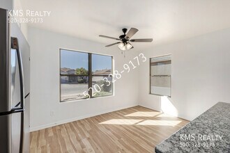 9945 E Star Vista Dr in Tucson, AZ - Building Photo - Building Photo