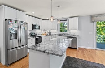 55 Park Ave in Salem, NH - Building Photo - Building Photo