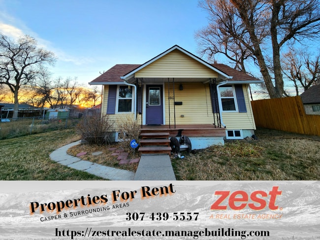 property at 1012 N Kimball St