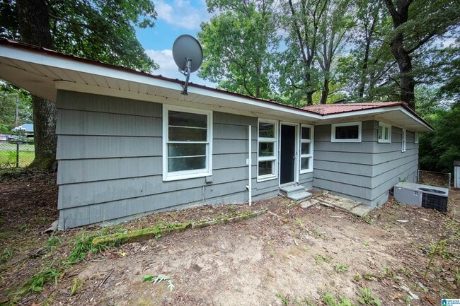 656 Kenwood Dr in Birmingham, AL - Building Photo - Building Photo